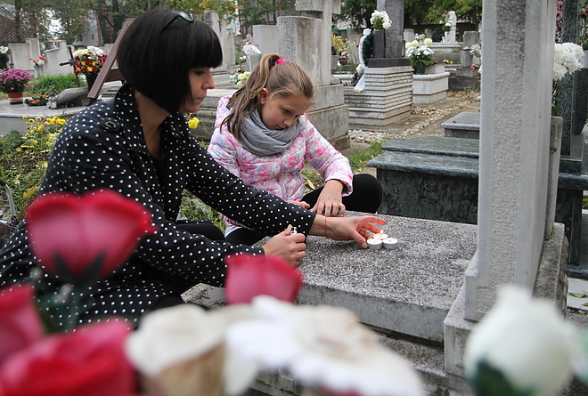 temeto_mindenszentek_141029ml_09.jpg temeto_mindenszentek_141029ml_09.jpg