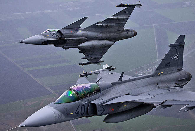 gripen2.jpg