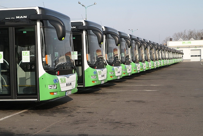 cng_busztolto_allomas_160304ml_10.jpg cng_busztolto_allomas_160304ml_10.jpg
