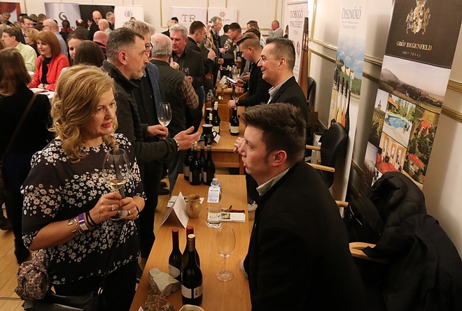 furmint_180209ml_24.jpg