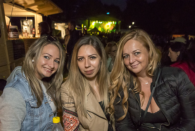 avasi_borangolas_-_szombat_este_olvasozas_20180519_bl_045_web.jpg avasi_borangolas_-_szombat_este_olvasozas_20180519_bl_045_web.jpg