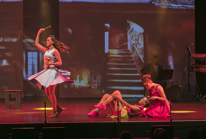 cinderella_-_csaladi_mesemusical_20180527_bl_012_web.jpg cinderella_-_csaladi_mesemusical_20180527_bl_012_web.jpg