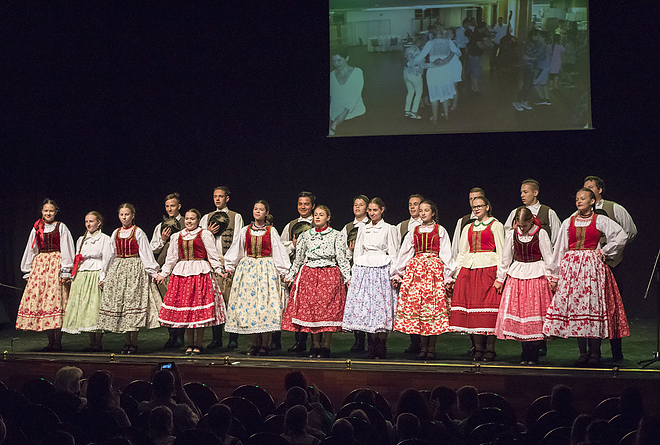 dunan_innen_tiszan_tul_-_tehetsegkutato_verseny_elovalogato20180526_bl_018_web.jpg dunan_innen_tiszan_tul_-_tehetsegkutato_verseny_elovalogato20180526_bl_018_web.jpg