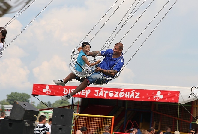 gyermeknap_repuloter_180527_bl_6.jpg gyermeknap_repuloter_180527_bl_6.jpg