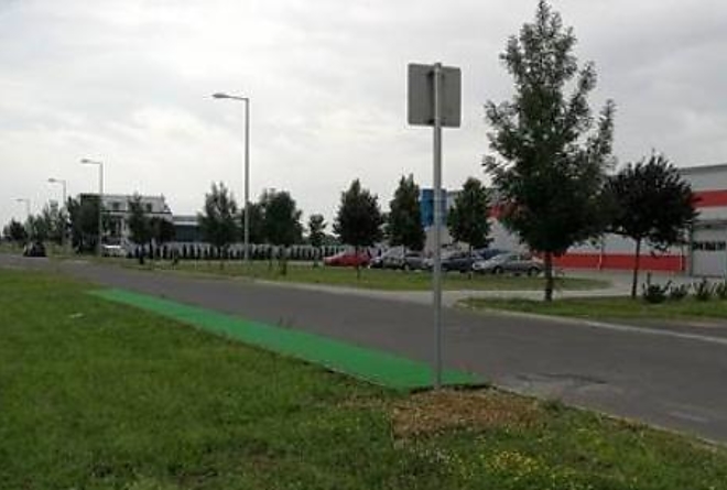 mechatroinikai_park_kozpont.jpg