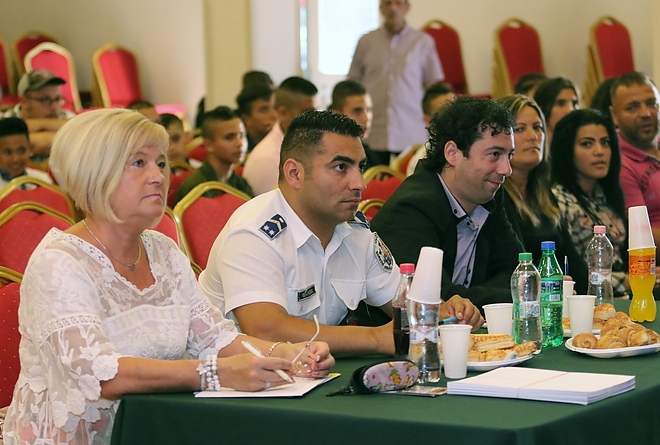 roma_ki_mit_tud_180613_ja_11.jpg