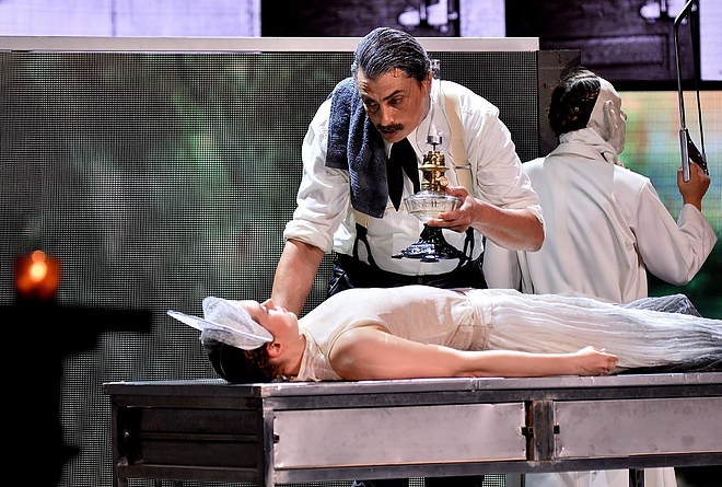 semmelweis_osbemutato_opera_180709_2.jpg