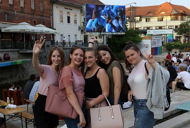 szinva_foci_terasz_180621_ja_14.jpg
