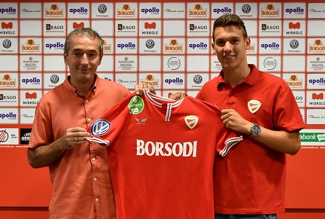 szabo_bence_dvtk_igazolas.jpeg szabo_bence_dvtk_igazolas.jpeg