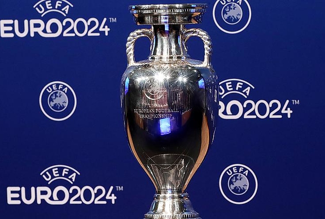labdarugo_europa_bajnoksag_uefa.jpg