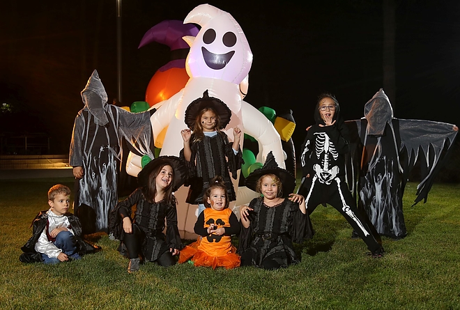 avalon_halloween1.jpg