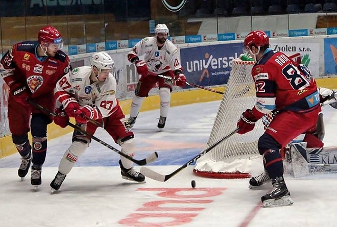 hkm_zvolen_-_dvtk_jegesmedvek_2-1_friss_1120.jpeg