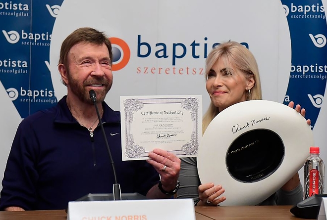 chuck_norris1.jpg chuck_norris1.jpg