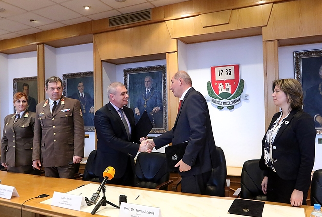 honvedelem_egyetem_181212_ja_22.jpg honvedelem_egyetem_181212_ja_22.jpg