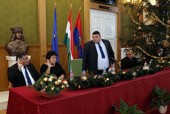 roma_kozmeghallgatas_20181212_vcs_5.jpg