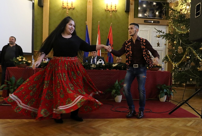 roma_nap_megyehaza_181212_ja_2.jpg