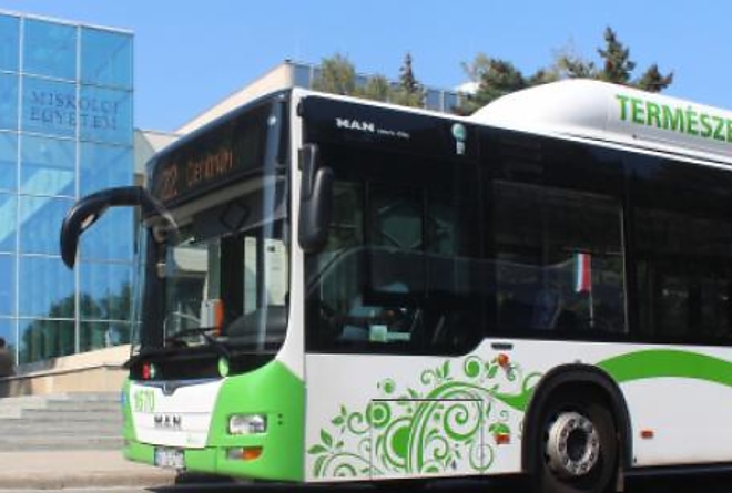 mvk_egyetem_busz.jpg