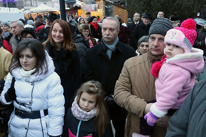 adventi_gyertyagyujtas_171223ml_12.jpg