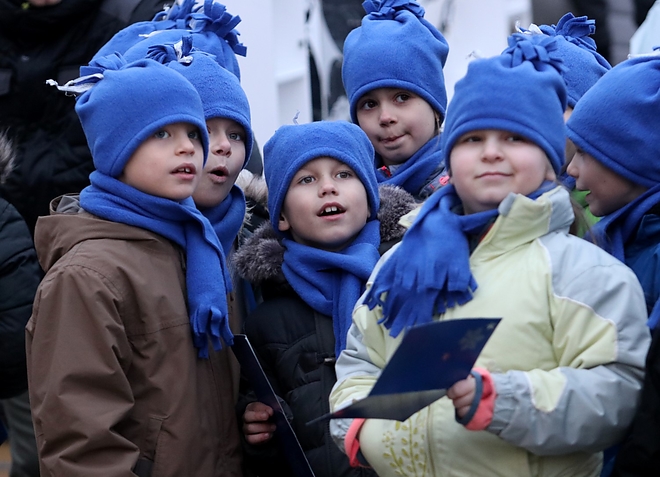adventi_gyertyagyujtas_171223ml_9.jpg