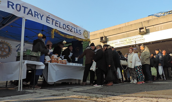 rotary_etelosztas_171219_vcs_01.jpg