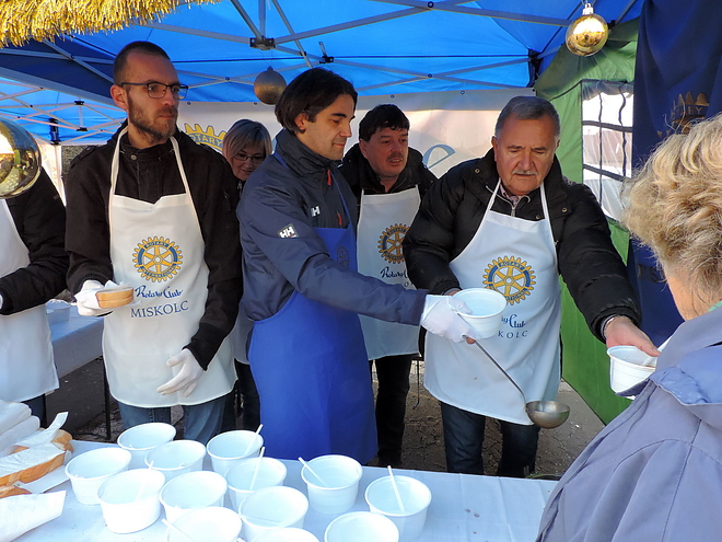 rotary_etelosztas_171219_vcs_08.jpg