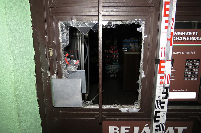betores_dohanybolt_miskolc.jpg betores_dohanybolt_miskolc.jpg