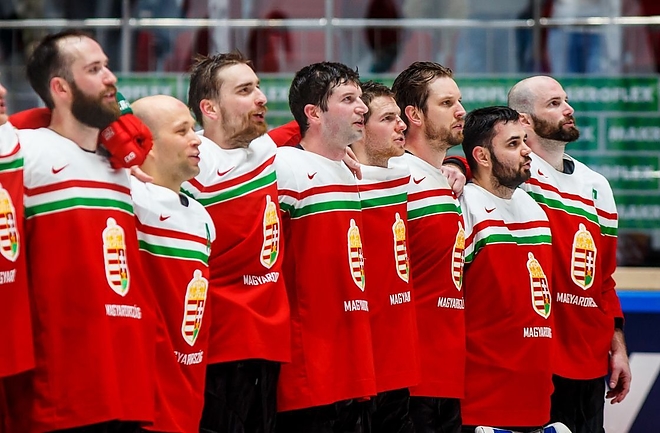 dvtk_jegesmedvek_magyar_valogatott.jpeg