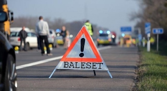 baleset_autopalya_tabla.jpg