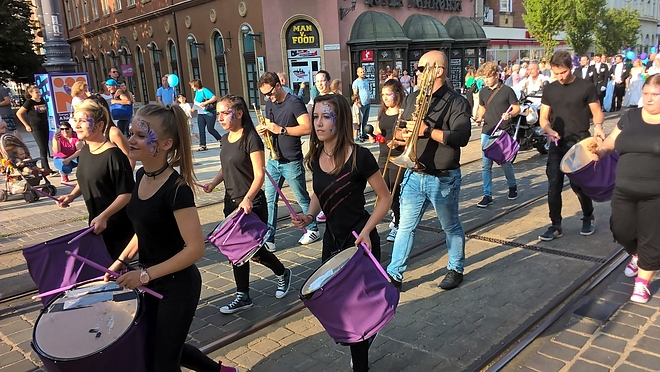 operafesztival_nyito_felvonulas4_20180608_vcs.jpg