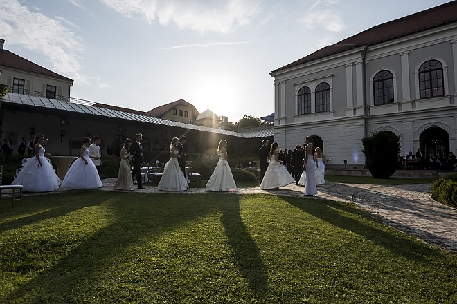 anna_bal_szepe_180722_2.jpg