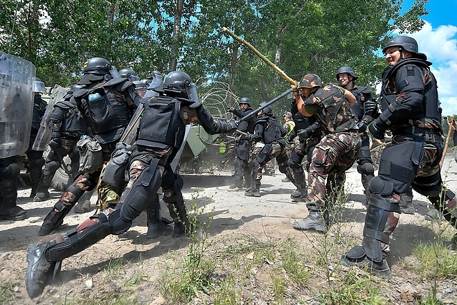 magyar_katonak_kozelharc_molotov_koktel_mti.jpg magyar_katonak_kozelharc_molotov_koktel_mti.jpg