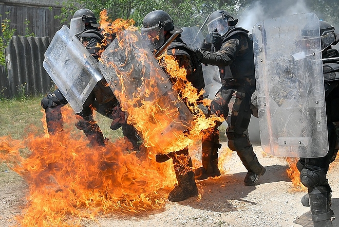 magyar_katonak_kozelharc_molotov_koktel_mti1.jpg magyar_katonak_kozelharc_molotov_koktel_mti1.jpg