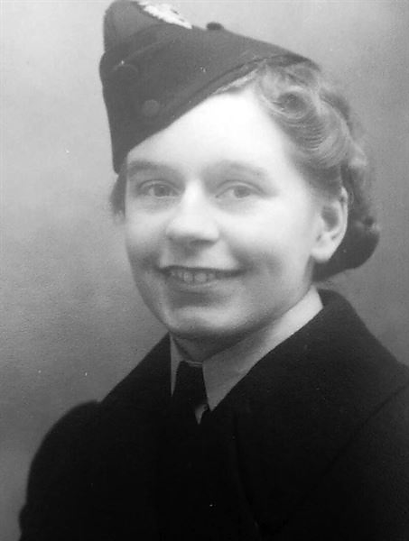 mary_ellis.jpg