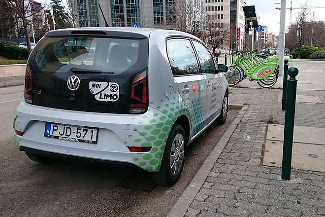 mol_limo.jpg mol_limo.jpg