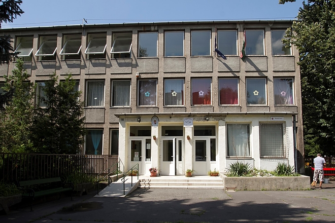 petofi_alt_isk_180723ml_1.jpg