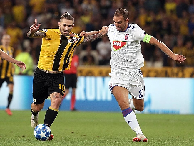 aek_athen_molvidi_juhasz_180828.jpg