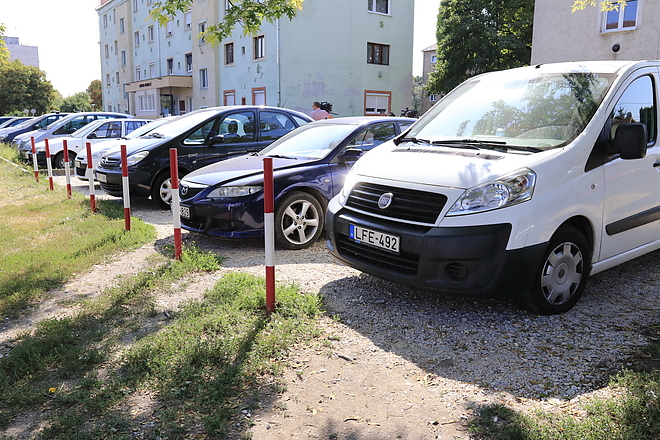 parkolo_20180823_vcs_3.jpg parkolo_20180823_vcs_3.jpg