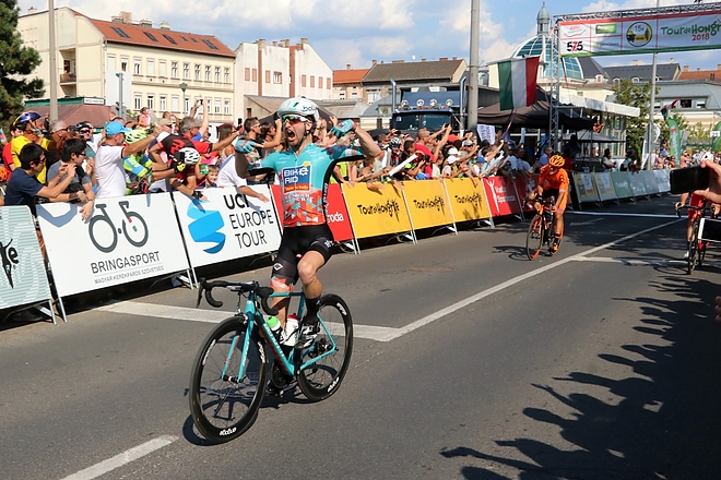 tourdehongrie_2.jpg