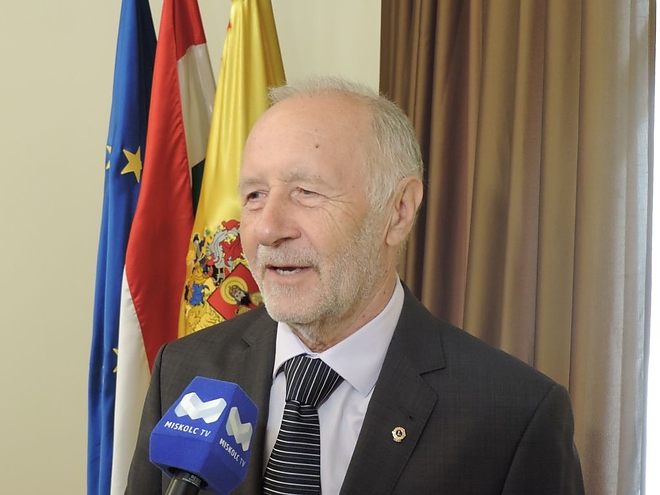 vinnai_dijatado_201808233.jpg vinnai_dijatado_201808233.jpg