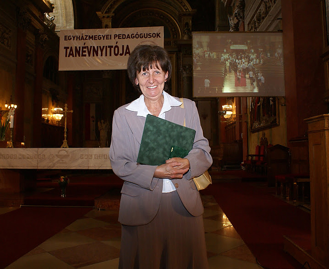 gergelyne_kemeny_katalin_arany_dij2.jpg