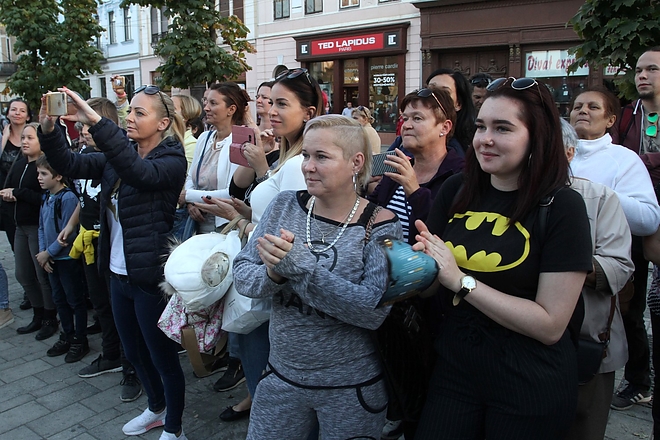 flashmob_avalon_181015ml_14.jpg