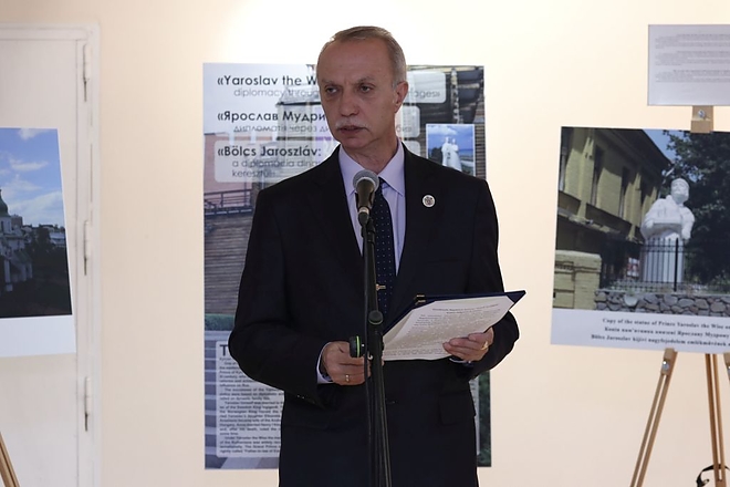 ady_fotokiallitas_pr_20181119_5.jpg