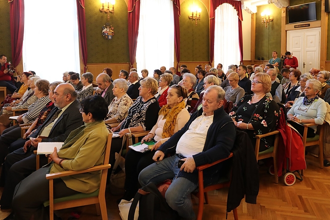 megyehaza_civilek_18107ml_9.jpg