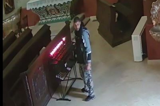 persely_lopas_mindszenti_policea.jpg