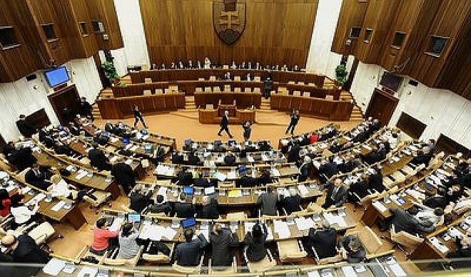 szlovak_parlament.jpg szlovak_parlament.jpg