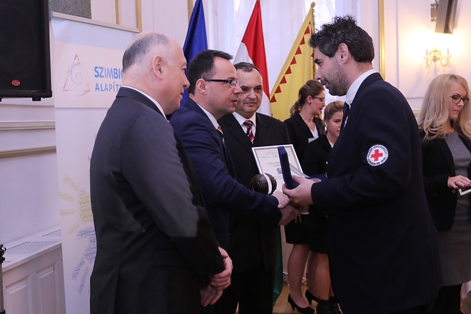 szimbiozis_181203_ja_18.jpg