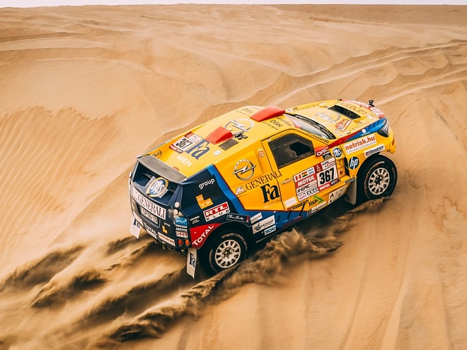 dakar_szalayek_dunek.jpg dakar_szalayek_dunek.jpg