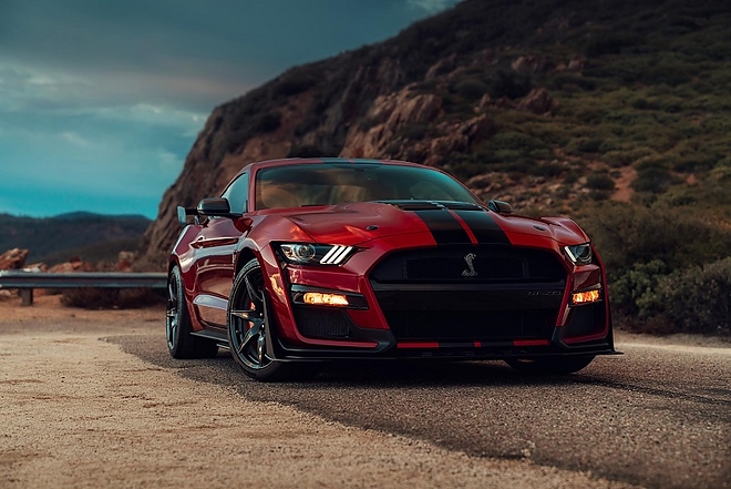 ford_mustang_shelby5004.jpg