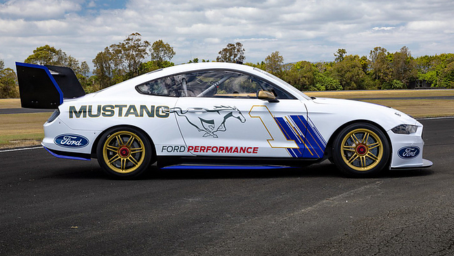 ford_mustang_supercar.jpg