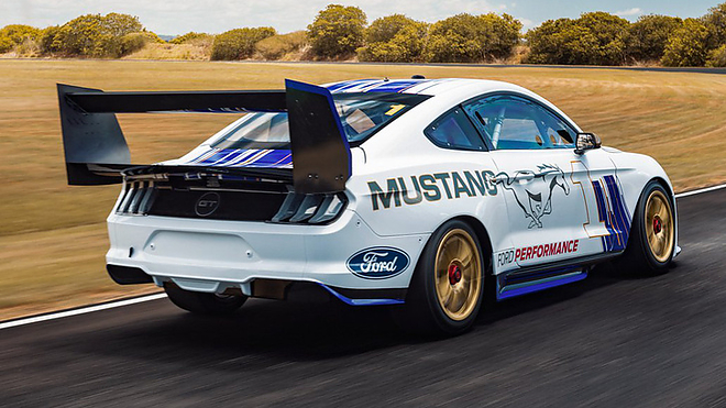 ford_mustang_supercar1.jpg